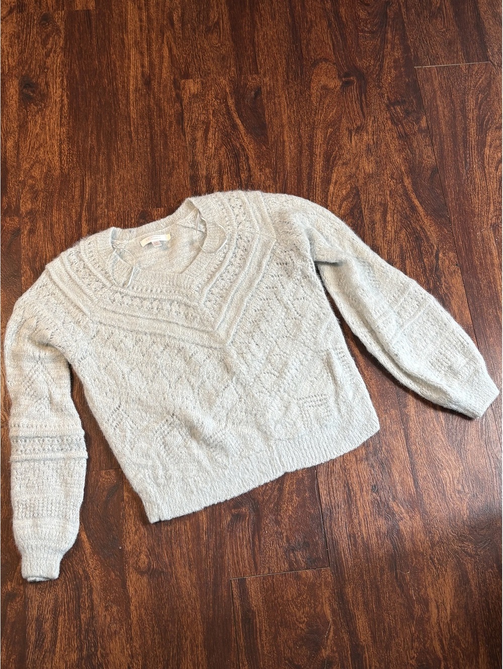 Lauren Conrad LC Fuzzy Knit Sweater Women’s XS Light Gray Cozy Pullover